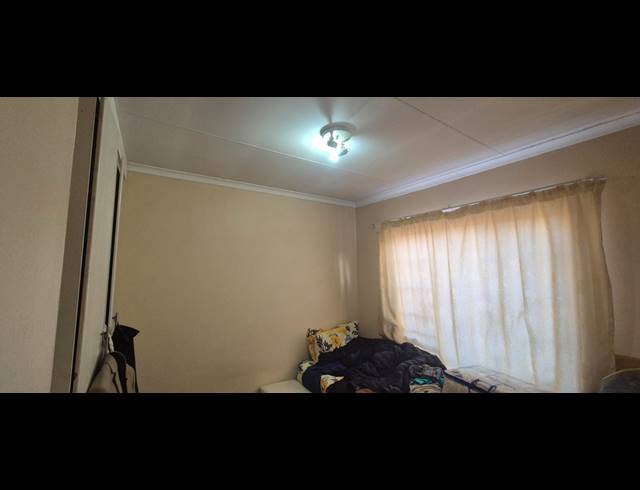 2 BEDROOM APARTMENT FOR SALE IN NOORDWYK